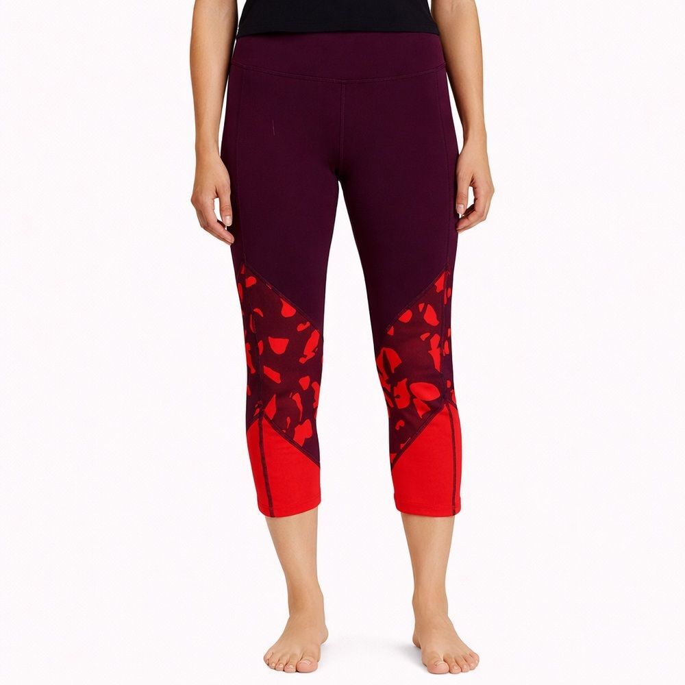 Women's Red and Purple Patterned Capri Leggings